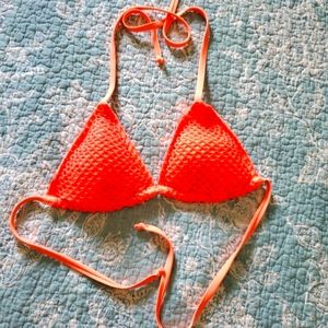 🔴 Hollister bikini top